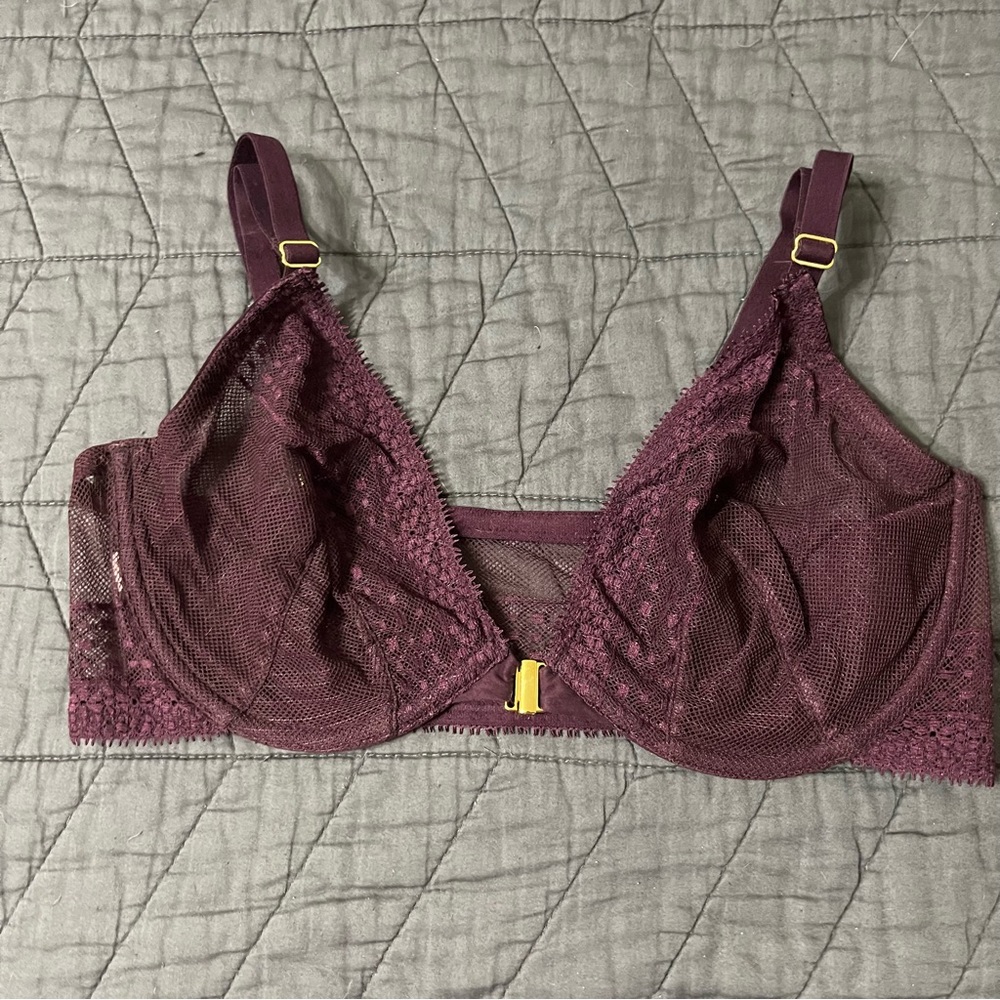 Victorious Secret Unlined Bra 34d Front Close - image 2